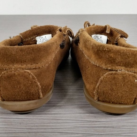 Minnetonka 'Kilty' Moccasin, Brown Suede, Toddler Size 8 - Picture 4 of 7